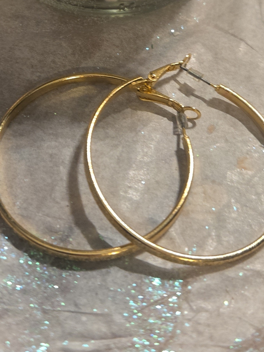 Elegant Gold Hoop Earrings for Women - Timeless Shine